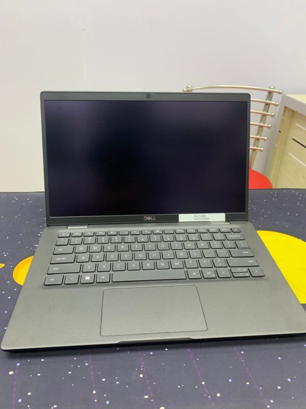 Dell Latitude 7320